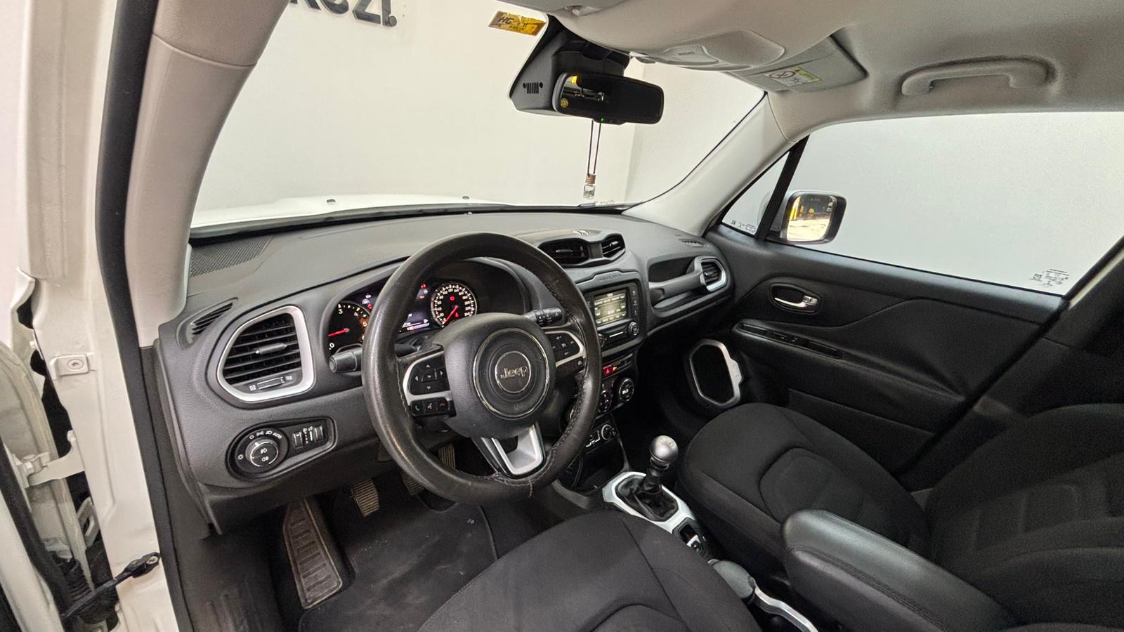 JEEP RENEGADE 18